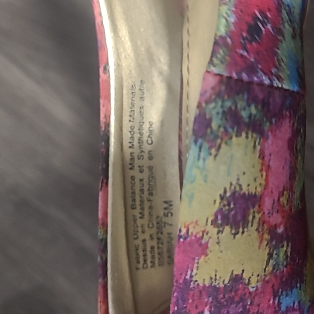 Multicolor Heels - Picture 4 of 4